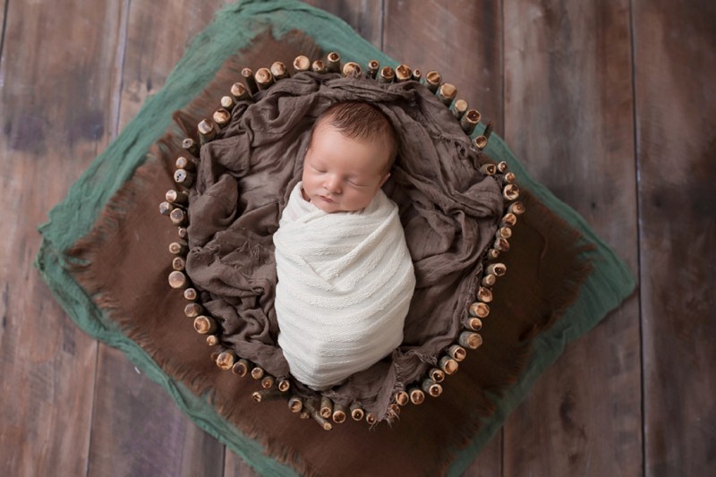 View More: http://meredithjunephoto.pass.us/hunt-newborn